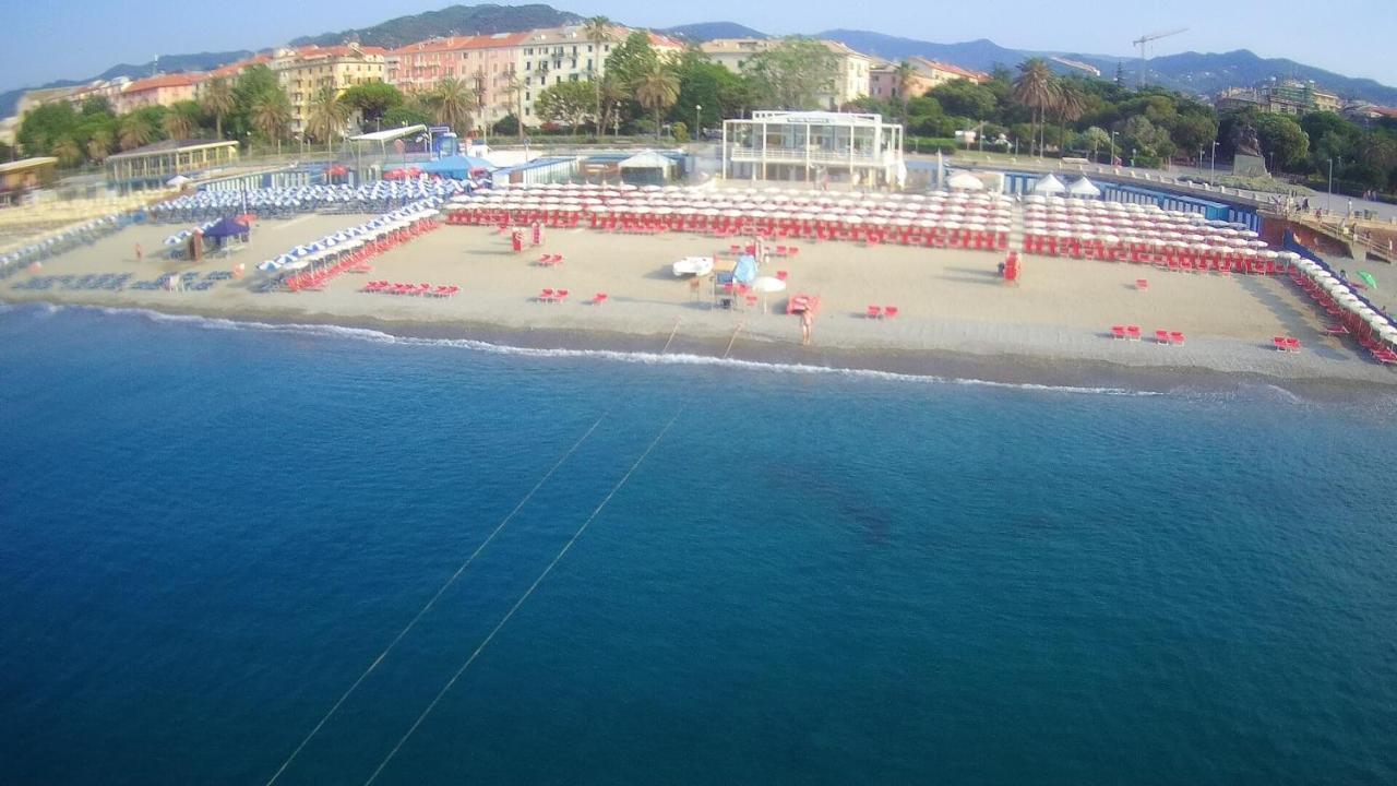 شقة Savona Magnifico Sole Mare 150 M Wifi Climatcontrol المظهر الخارجي الصورة